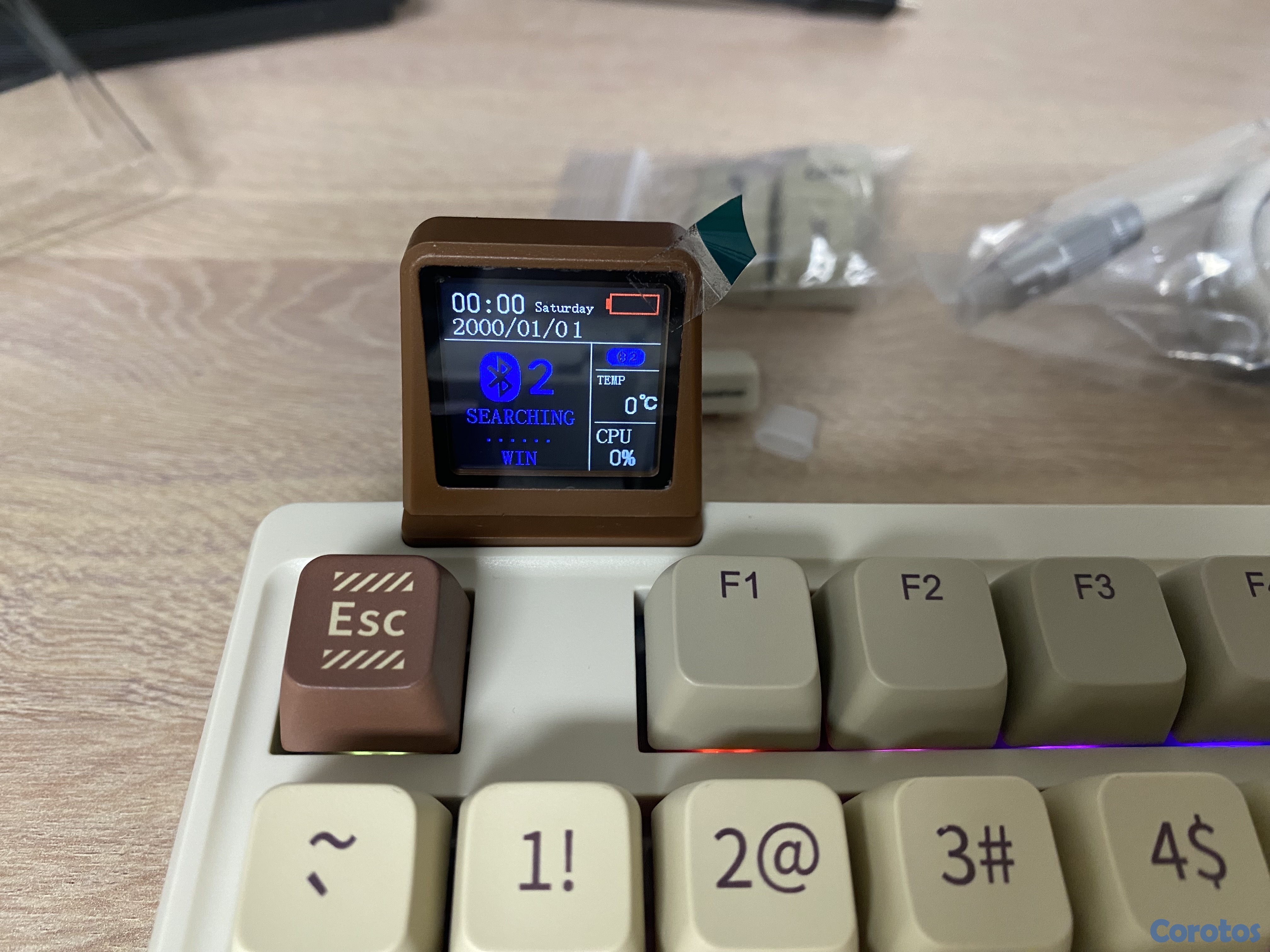 accesorios para electronica - Teclado Mecánico Epomaker RT100 – Retro, RGB, Tri-Mode + Pantalla Smart 2