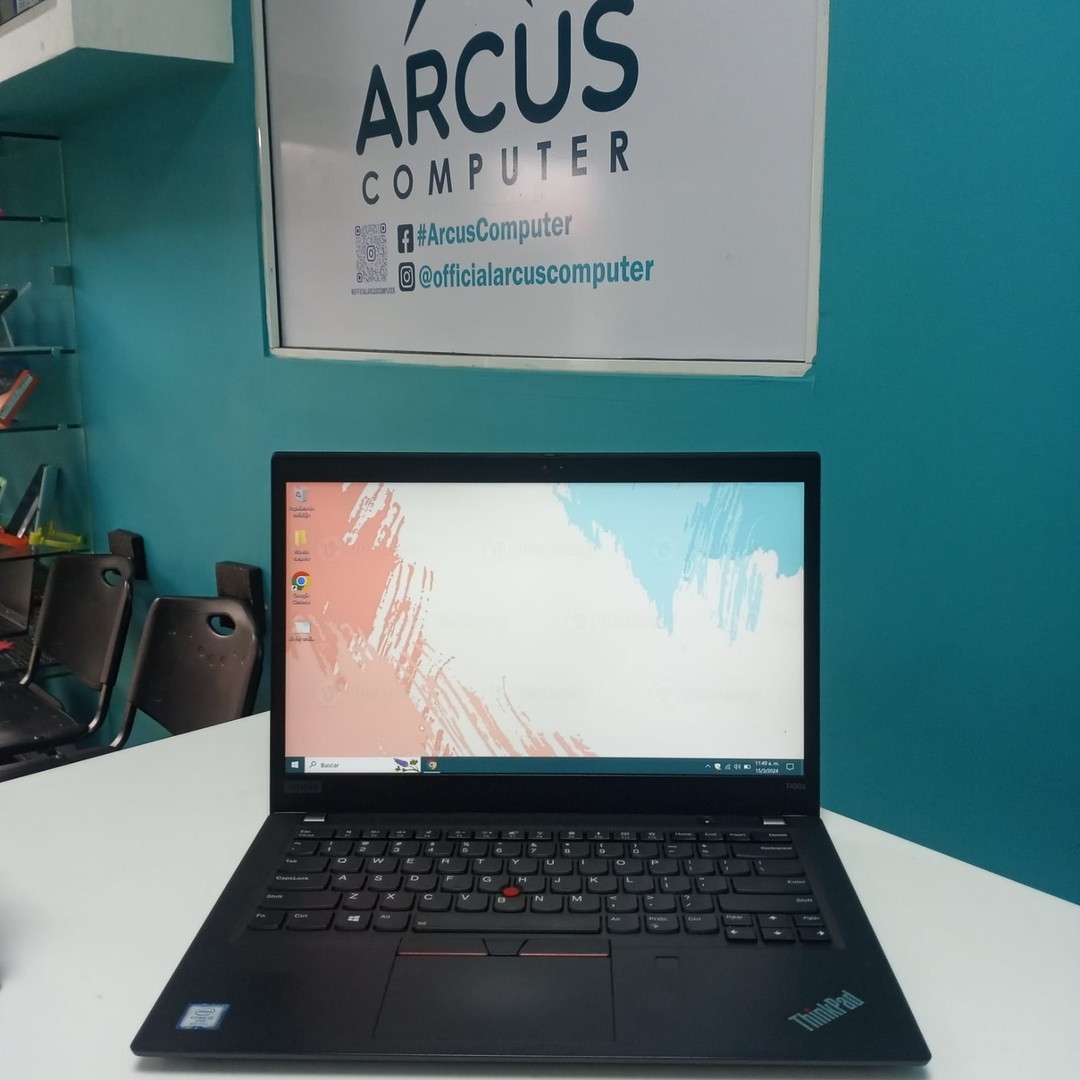 computadoras y laptops - Laptop, Lenovo ThinkPad T490s / 8th Gen, Intel Core i5 / 8GB DDR4 / 256GB SSD	

