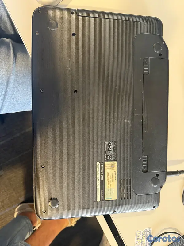 computadoras y laptops - Dell Inspiron 3520 -  (12GB RAM + SSD 480GB) 3