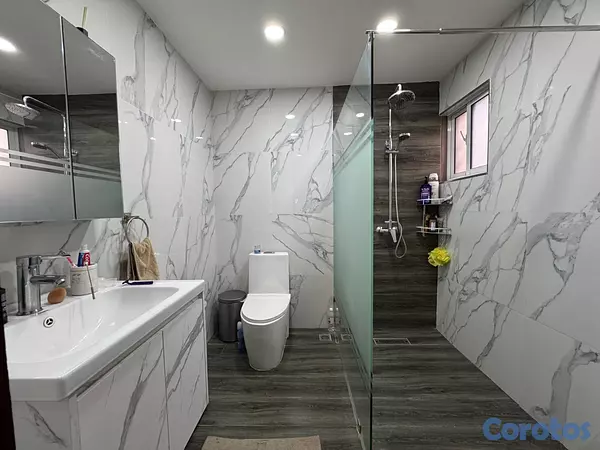 casas - Casa de 2 niveles en venta- La Castellana 5