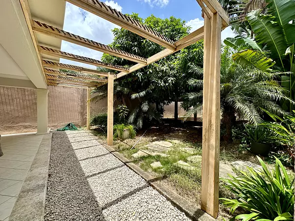 casas - Hermosa Residencia en Mirador del Este, SDE 9