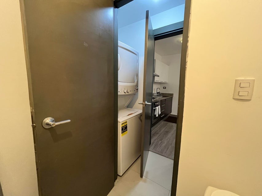apartamentos - Apartamento en Alquiler Piantini Amueblado de Dos Habitaciones 6
