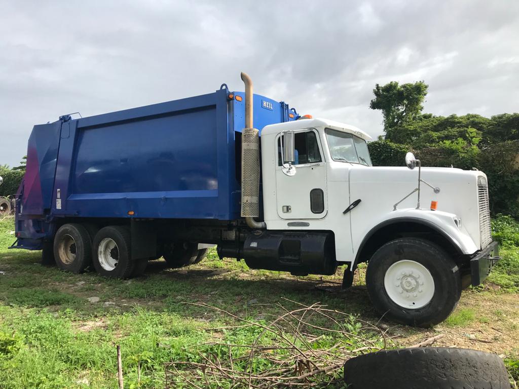 camiones y vehiculos pesados - Compactados de basura 