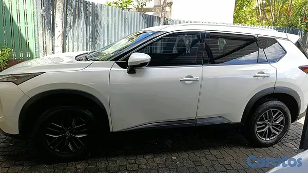 jeepetas y camionetas - nissan xtrail 2023 sense
 4