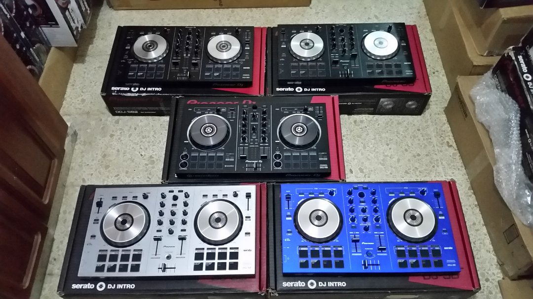 instrumentos musicales - Platos Mixer Consolas Controladora DJ Pioneer Numark gb xr xs pro max galaxnote