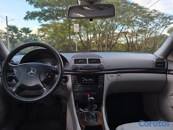 carros - Mercedes Benz Clase E 240 6