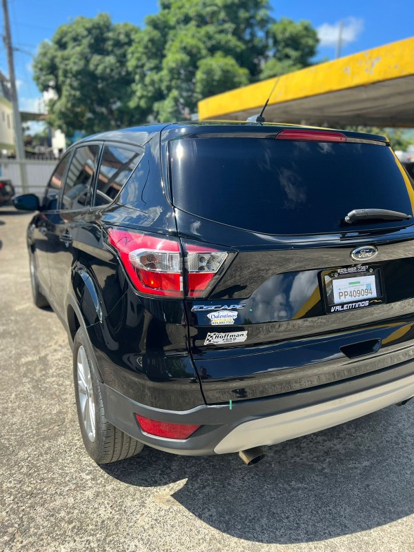 jeepetas y camionetas - Ford escape 2017 5