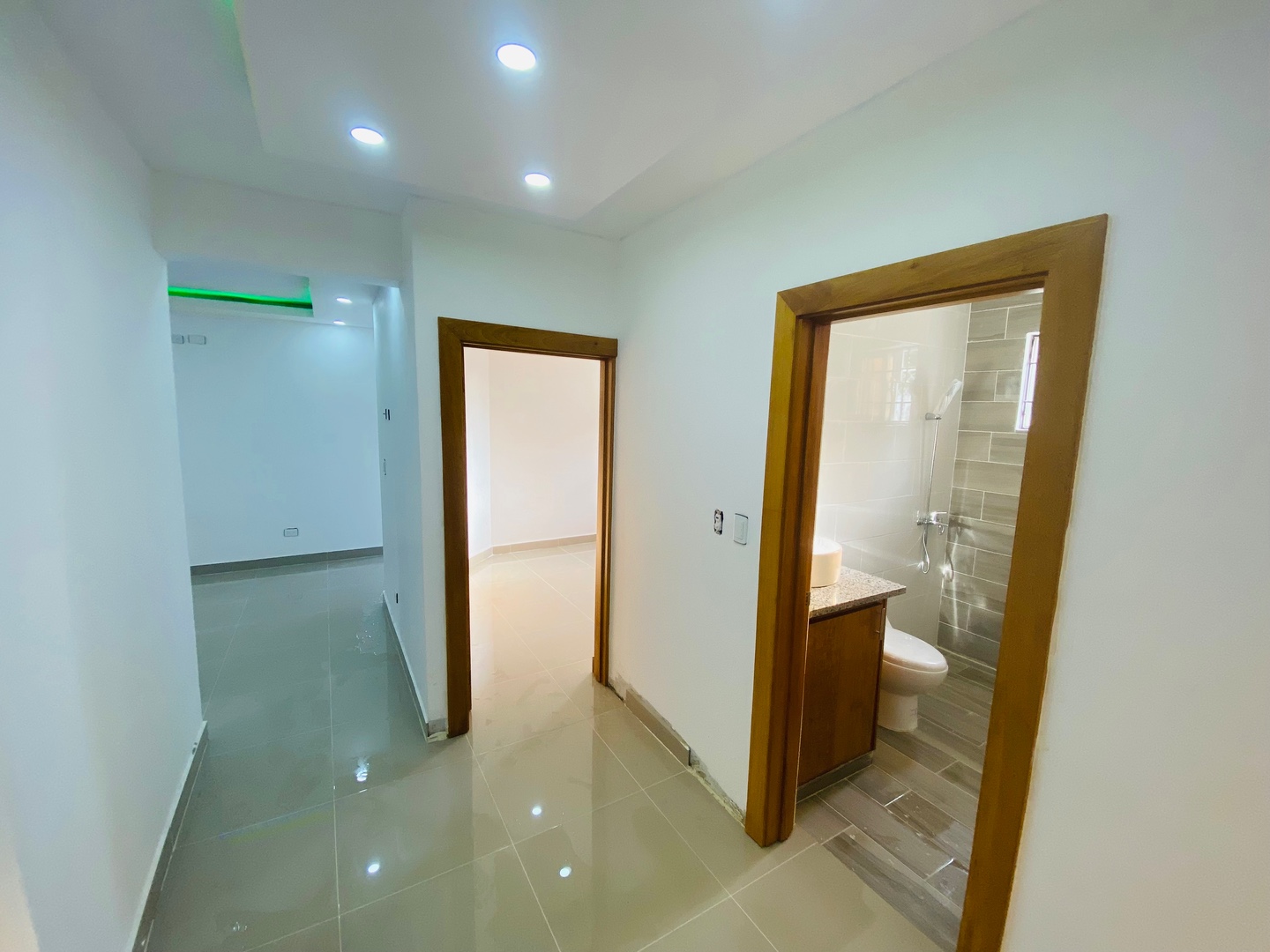 casas - CASA EN VENTA EN SANTIAGO DE LOS CABALLEROS PRÓXIMO AL JARDÍN BOTÁNICO  4
