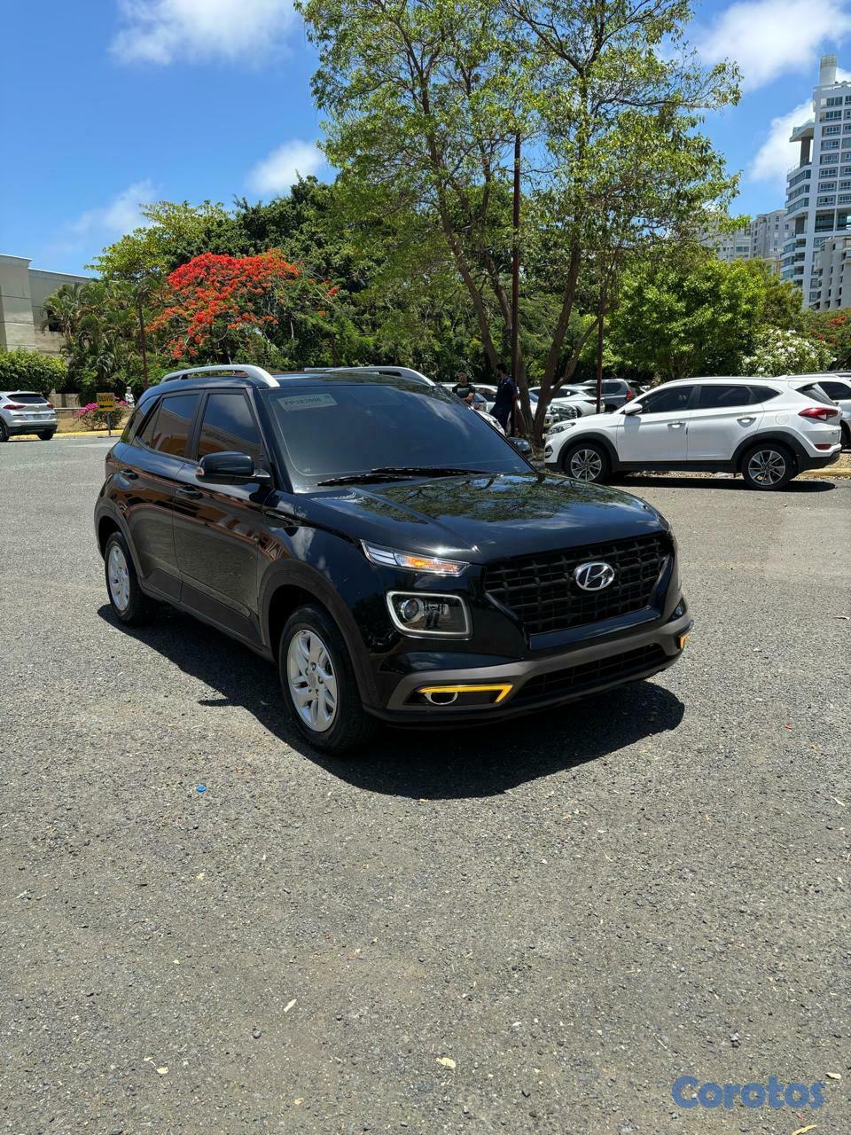 carros - hiunday venue 2024 1