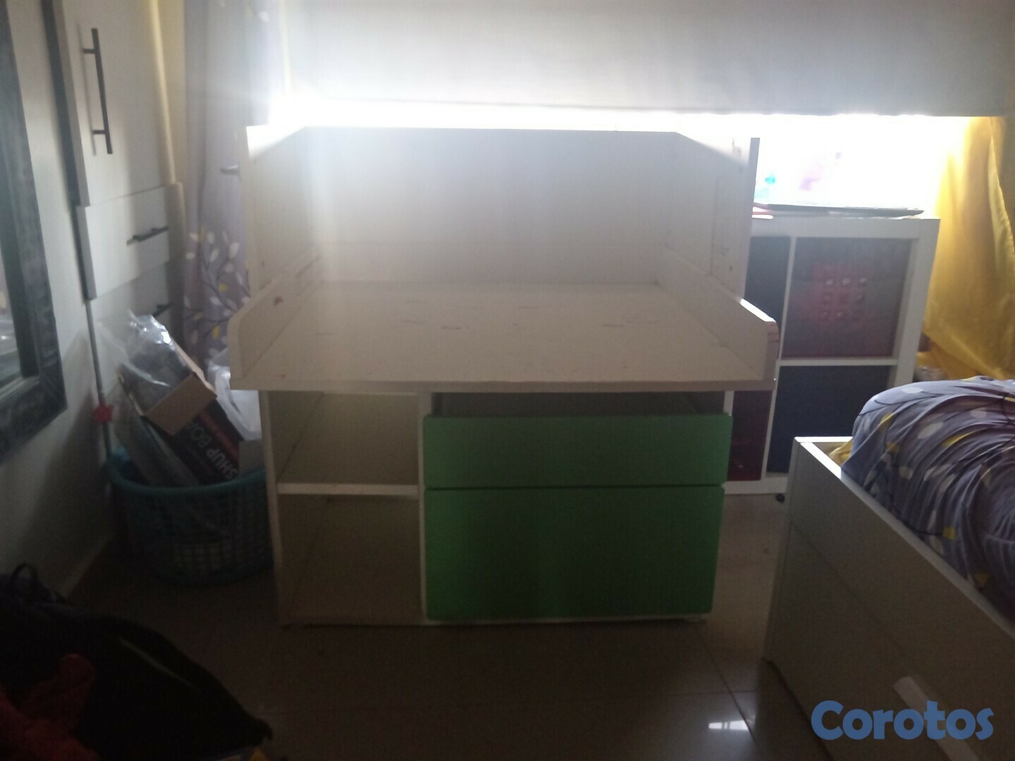 muebles y colchones - Escritorio para cualquier edad 1