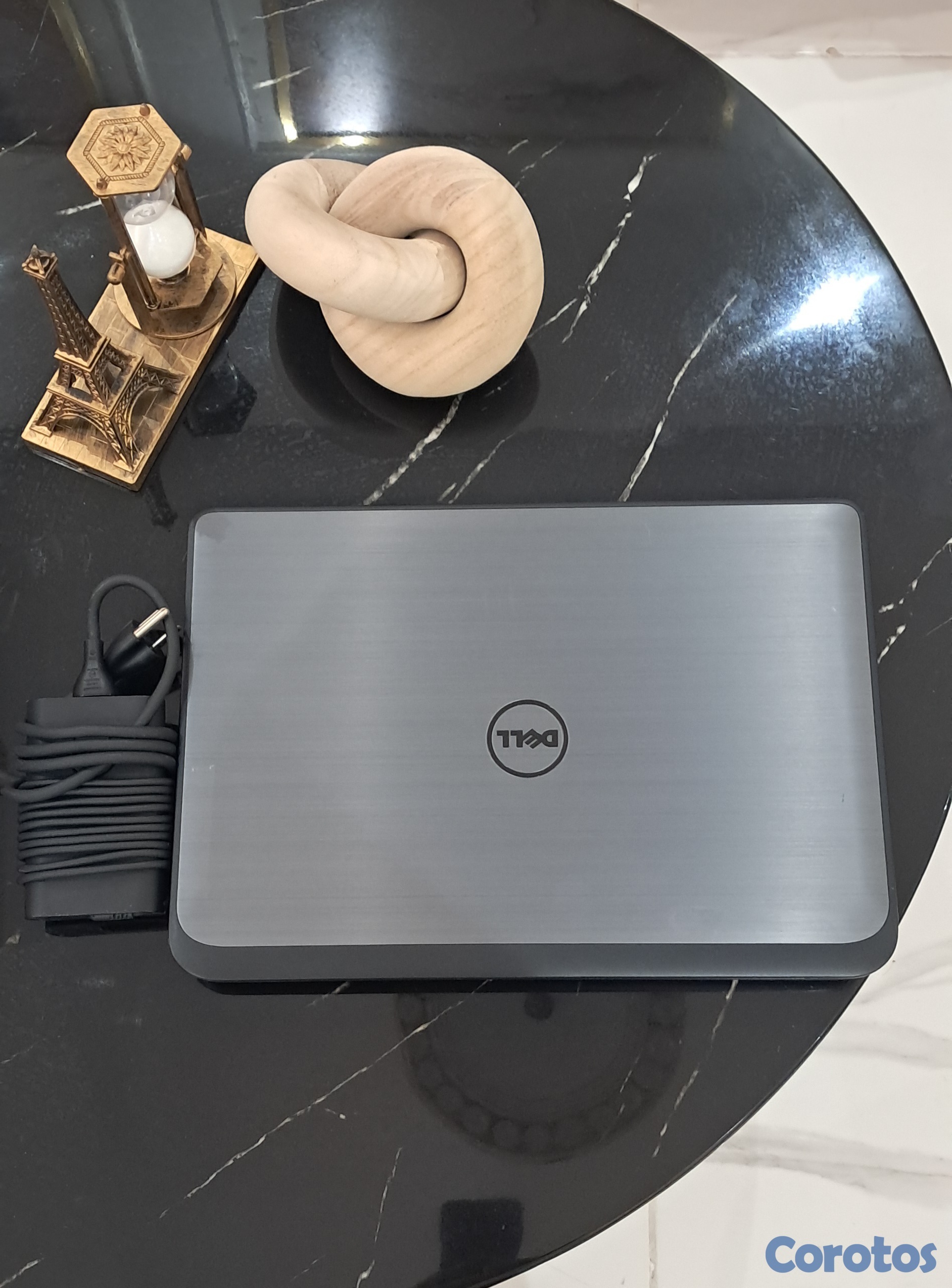 computadoras y laptops - Laptop Dell 16GB Ram 400GB SSD Solido i5 Win 11 4