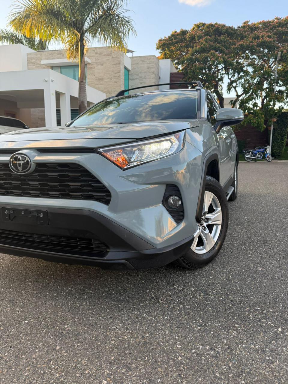 jeepetas y camionetas - Toyota rav4 2020 exl