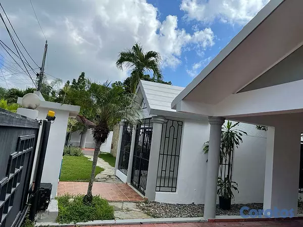 casas - Alquiler de Casa en el Millon  3