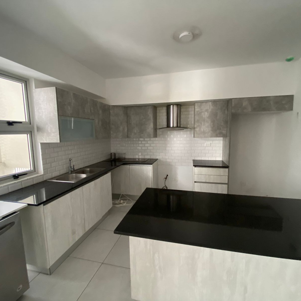 apartamentos - Alquiler Apartamento en Evaristo morales 2 habitaciones Vacio