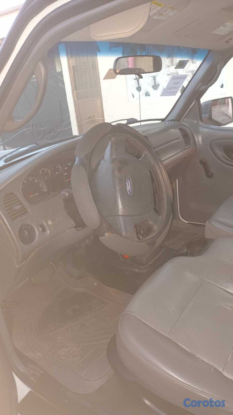 jeepetas y camionetas - Camioneta Ford Ranger 4