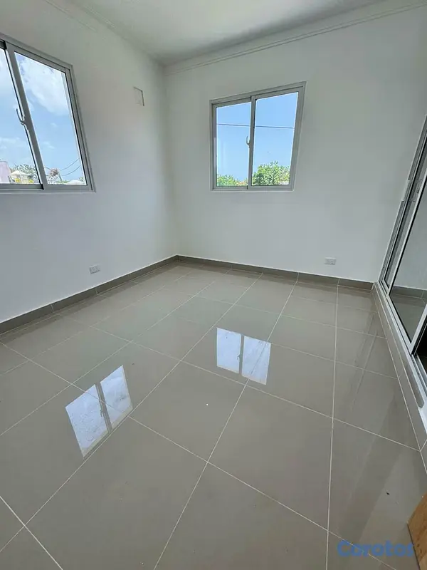 casas - Venta de Casa en San Isidro  10