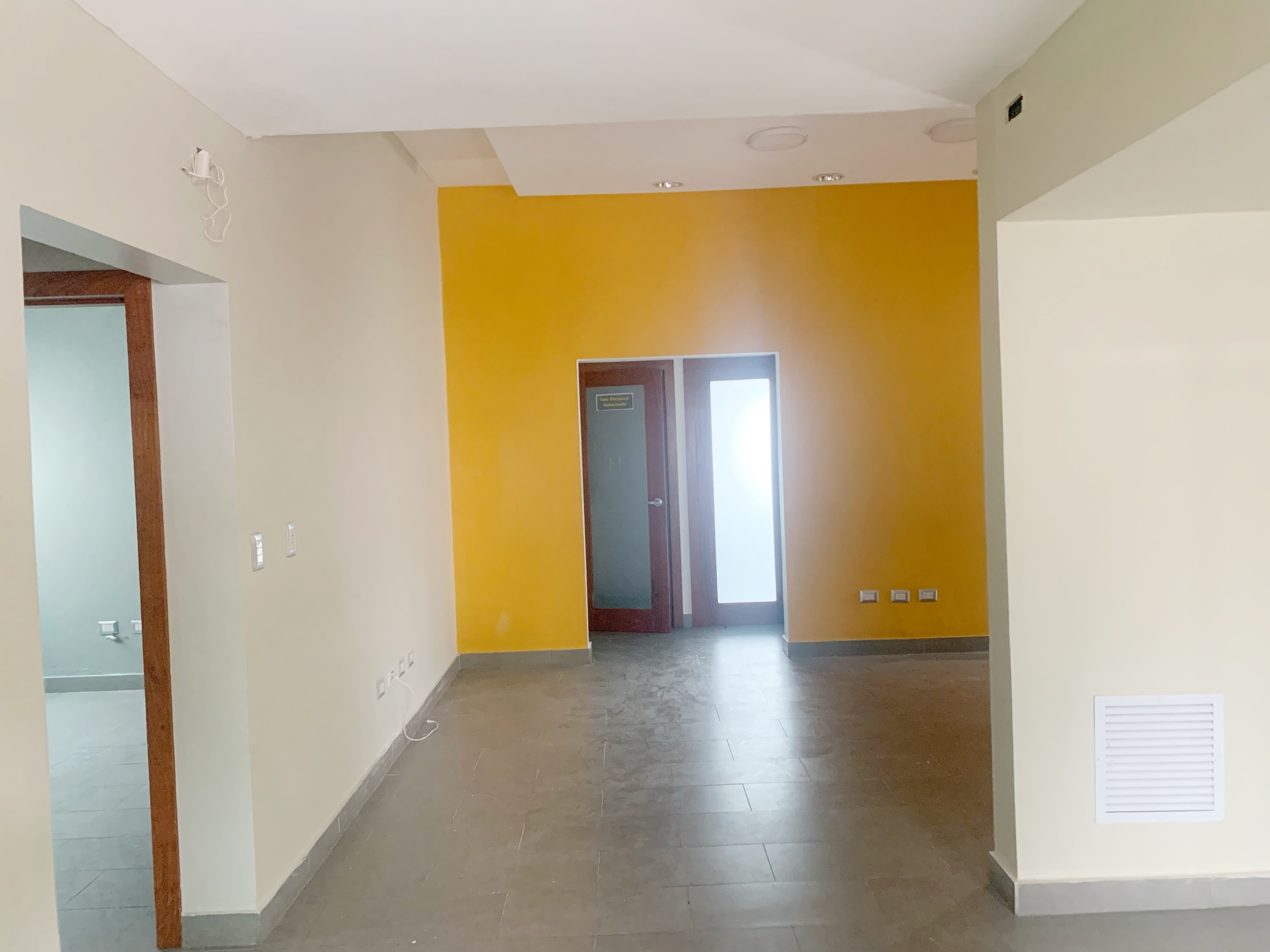 oficinas y locales comerciales - Local en el Millon  4