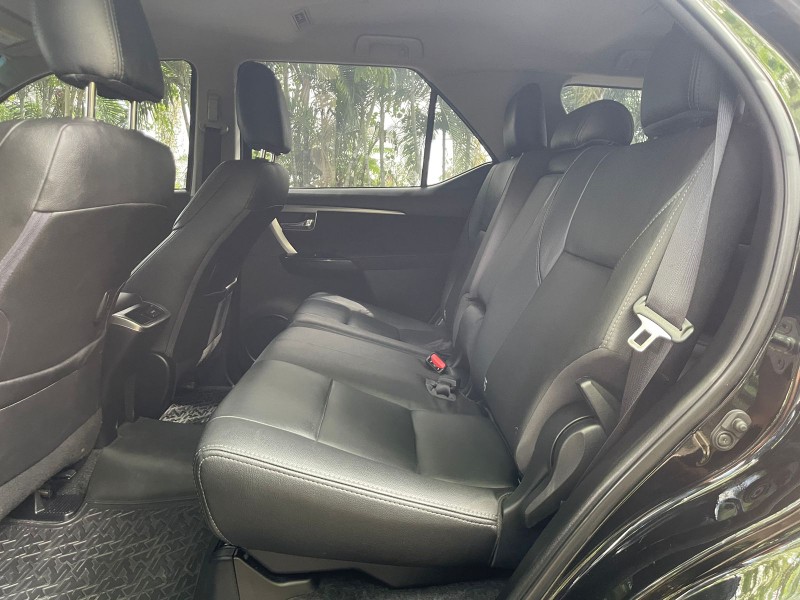 jeepetas y camionetas - Toyota fortuner 2021 1