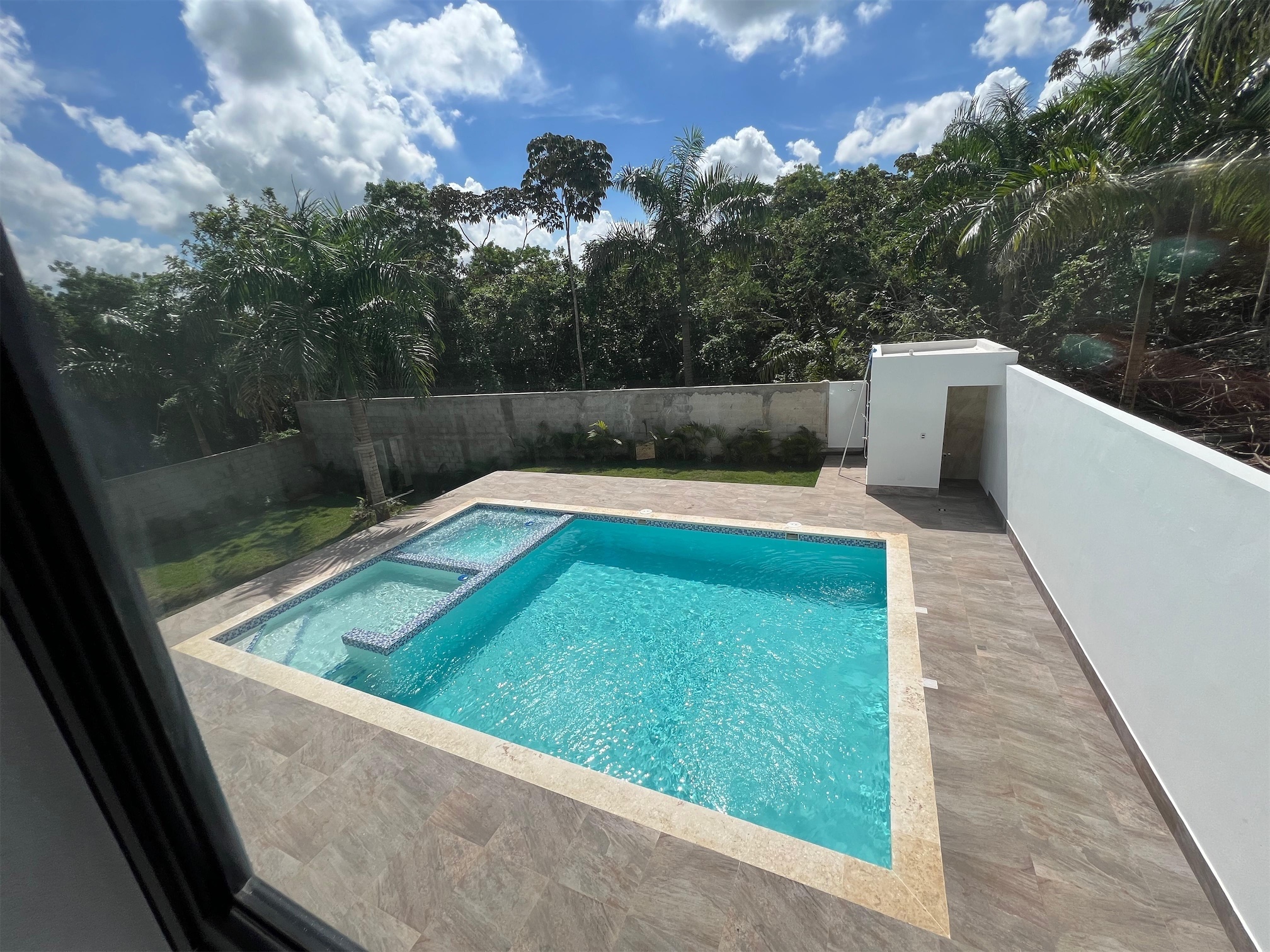 casas vacacionales y villas - Venta de Villa  con piscina en Matua la cuaba a 45 minutos de Santo Domingo 4