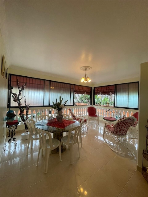 casas - Venta de casa en la Autopista de San Isidro prado oriental con 400mts  4