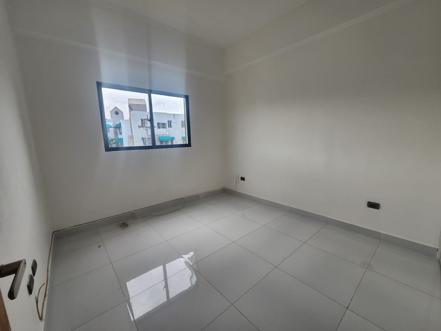 apartamentos - VENTA Apto en El Millón US$245,000

 137 mts netos de apto
3 Hab
 2.5 bño 7