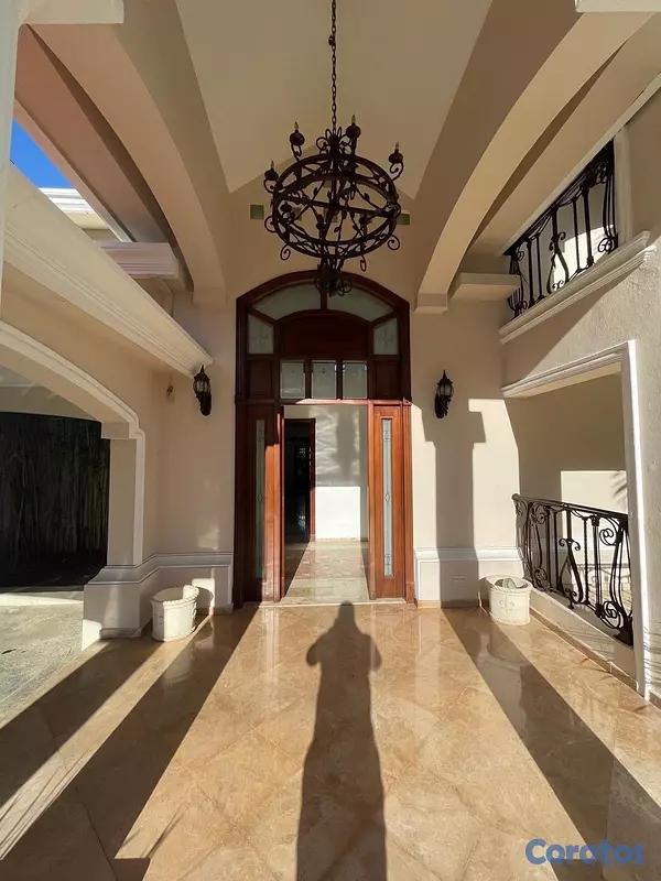 casas - Casa de Oportunidad en Arroyo Hondo III 3