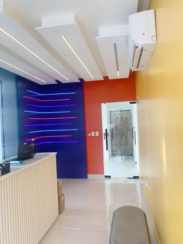 oficinas y locales comerciales - excelente local céntrico en el millon  7