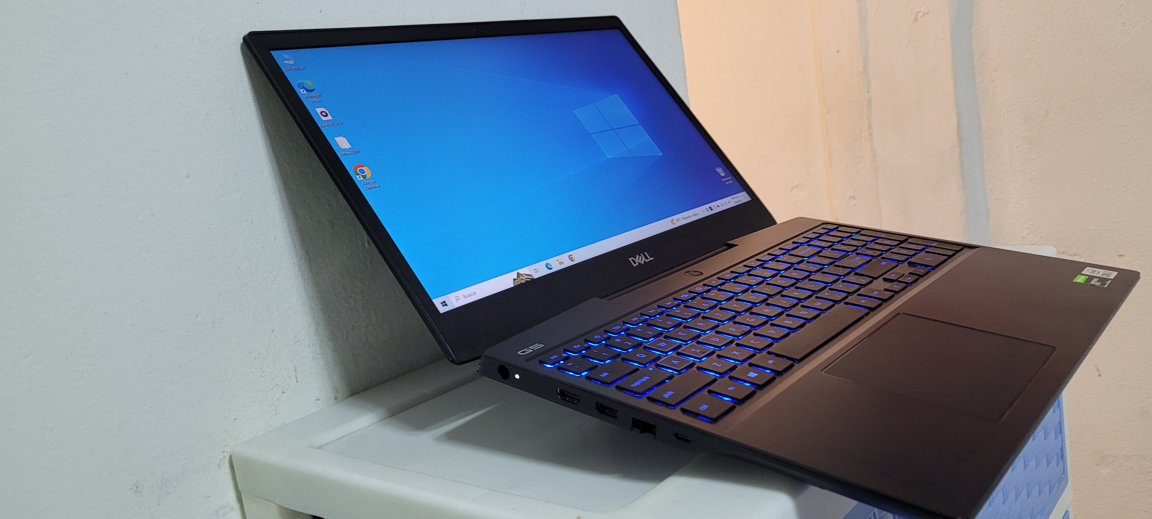 computadoras y laptops - Laptop Dell g5 17 Pulg Core i7 10th Gen Ram 16gb Disco 256 Y 1TB Gtx 165pTi 4gb 1