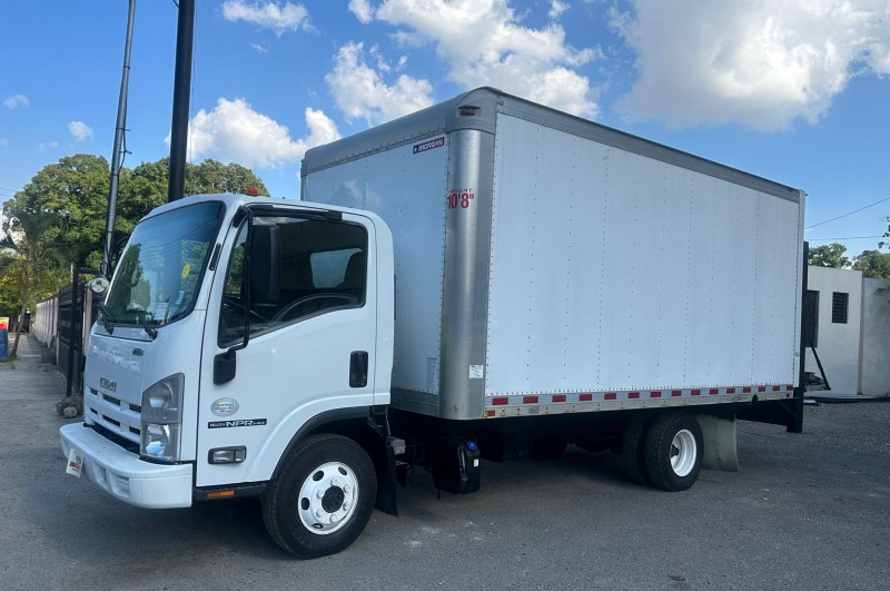 camiones y vehiculos pesados - Isuzu npr 2015 1