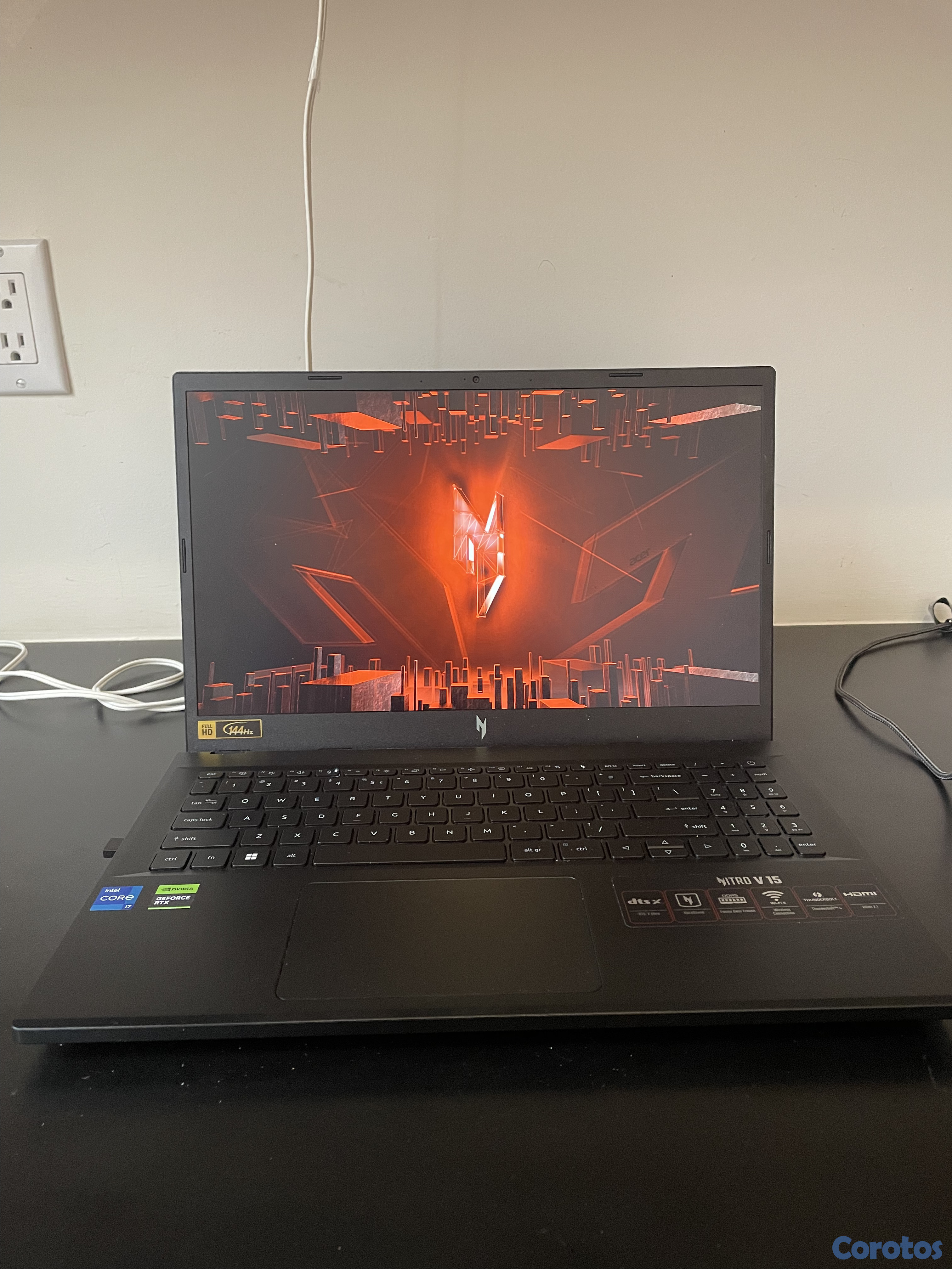 computadoras y laptops - ACER NITRO 5 15.6" 144HZ - Intel i7-13620H 16GB DD 2
