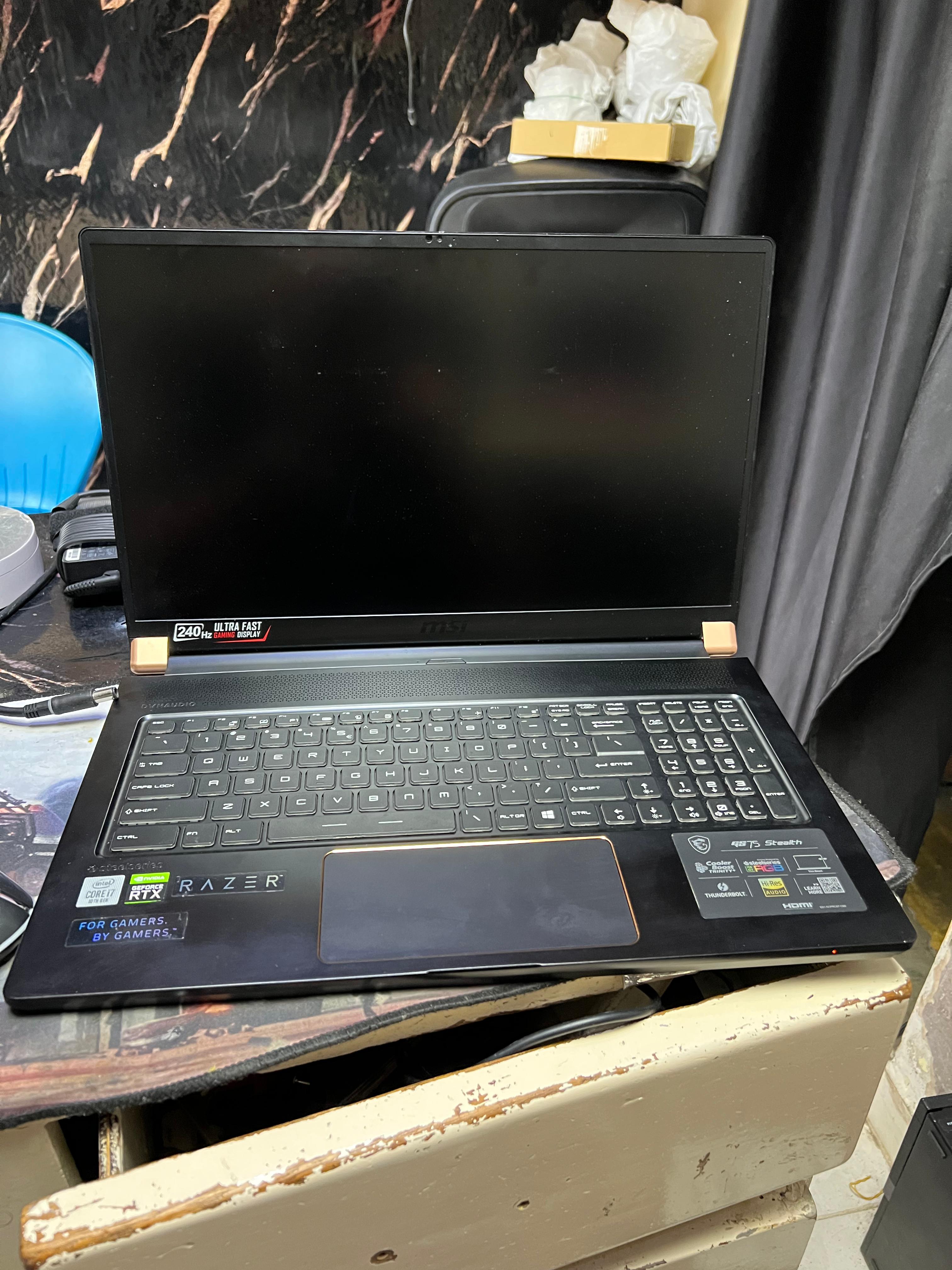 computadoras y laptops - Laptop Gamer MSI i7/RTX2070/32GB DDR4 1