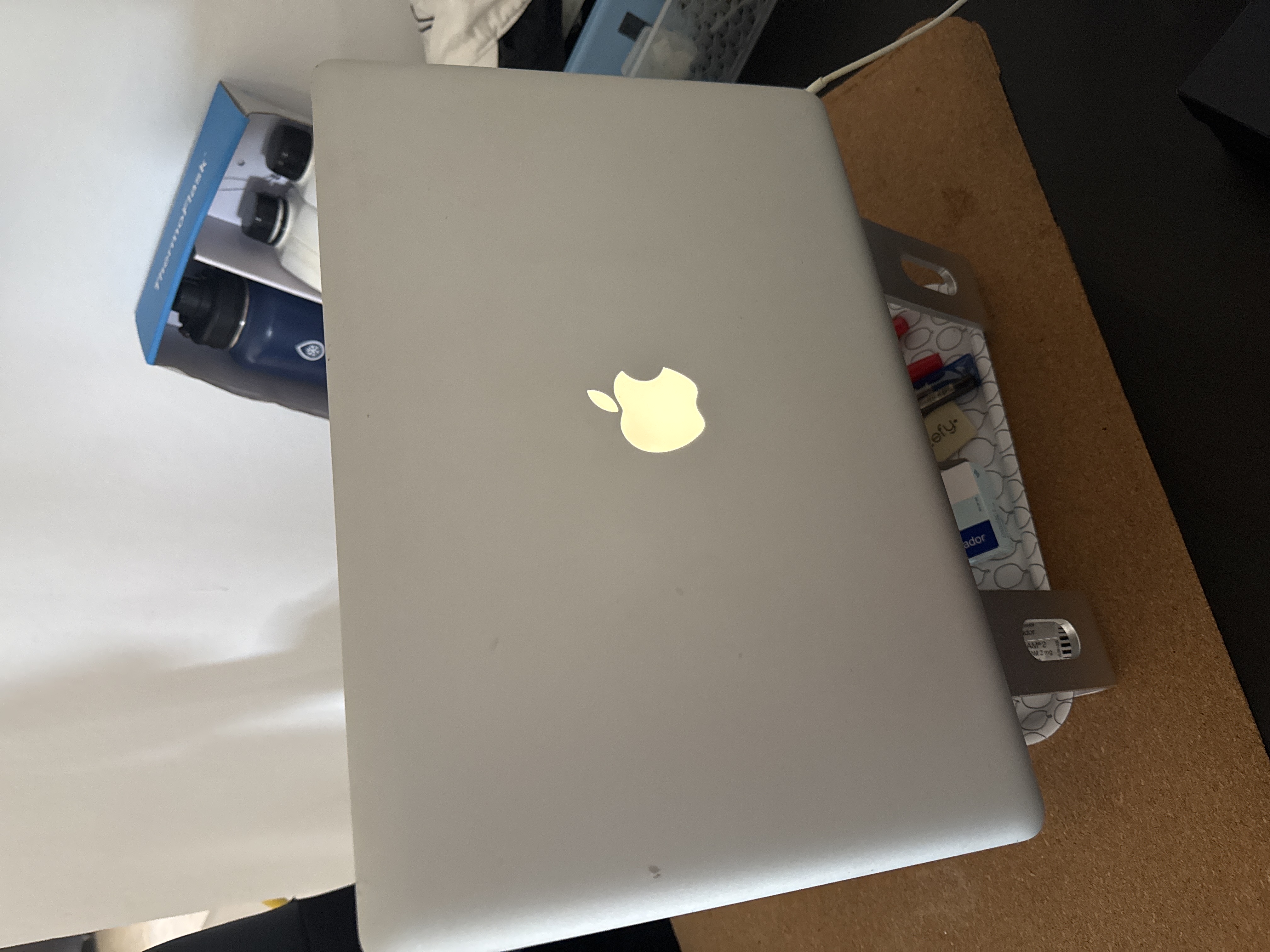 computadoras y laptops - Mac Book Pro 2011 en perfectas conduciones