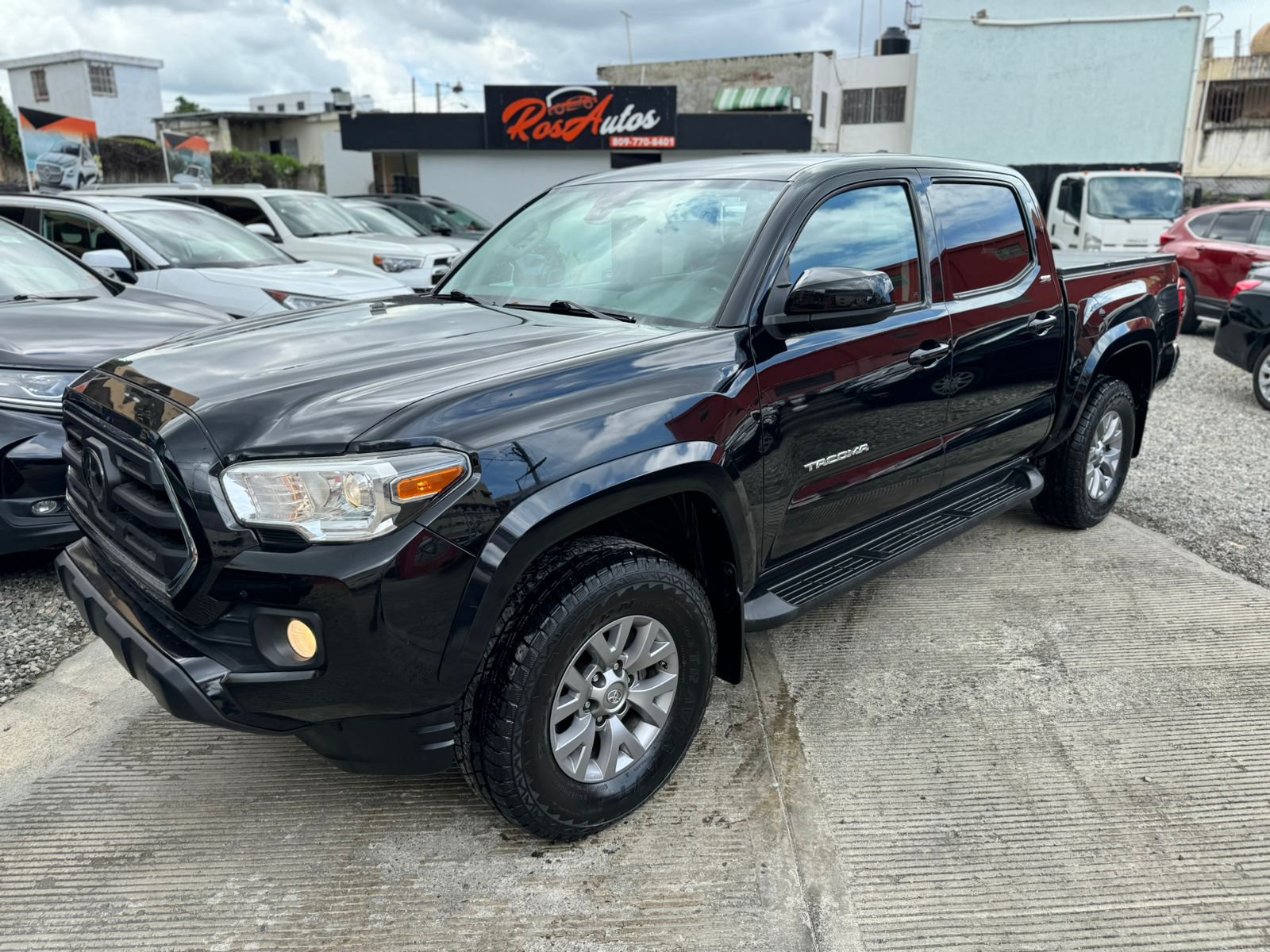 jeepetas y camionetas - Toyota Tacoma SR5 2019
