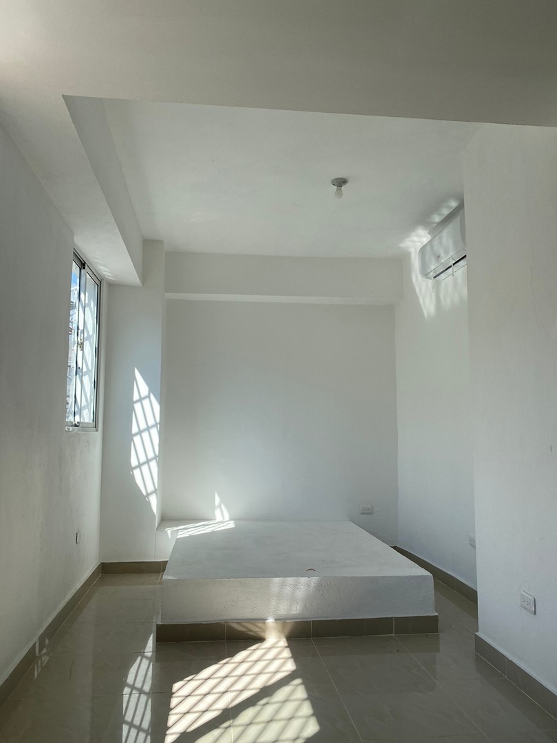 apartamentos - Venta Edificio de 8 Apartamentos en la Zona Colonial, Santo Domingo 1