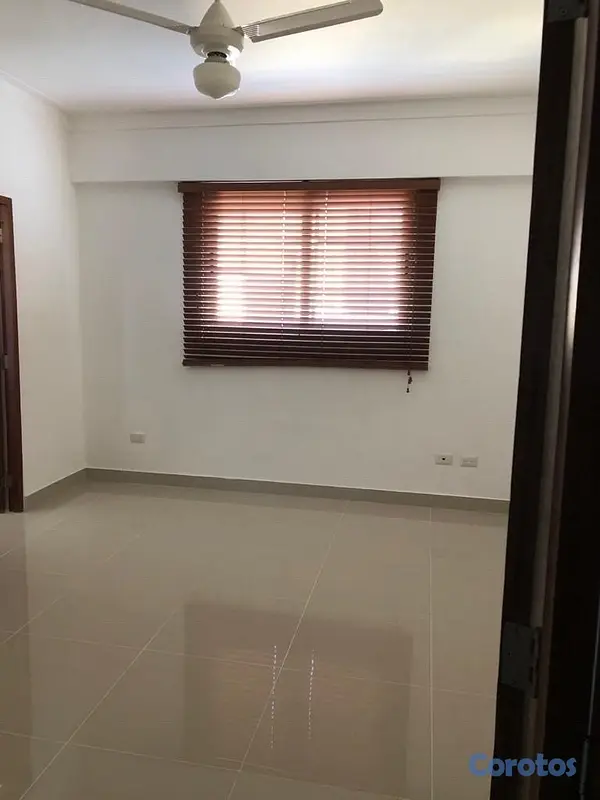 apartamentos - APARTAMENTO EN ALQUILER – EVARISTO MORALES 8
