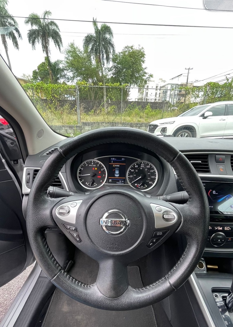 carros - Nissan Sentra 2019 8