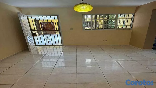 apartamentos - Casa en Venta en Villa Liberación con Local Incluido 9