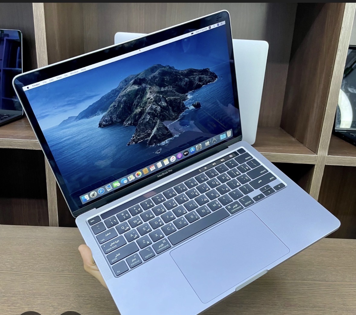 computadoras y laptops - MacBook Pro 2020 no me enciende