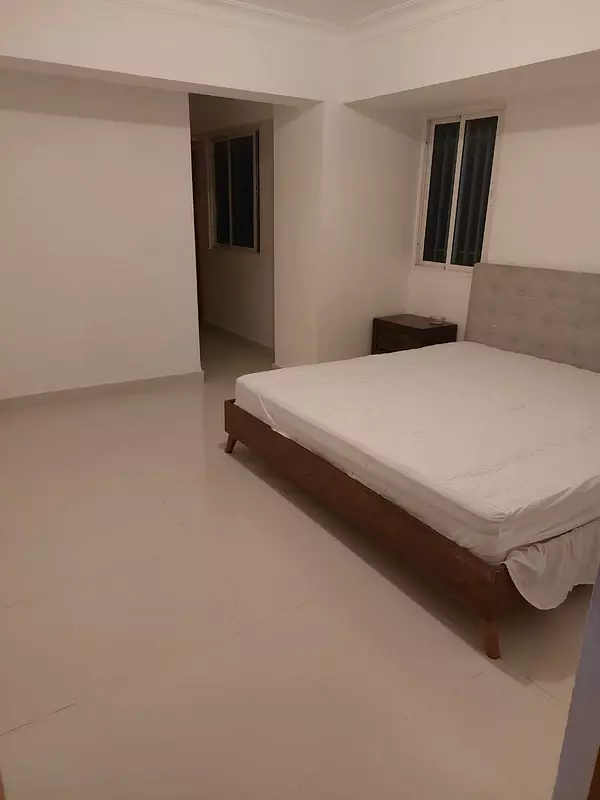 apartamentos - Rento Apartamento Sin Amueblar En Evaristo Morales 4