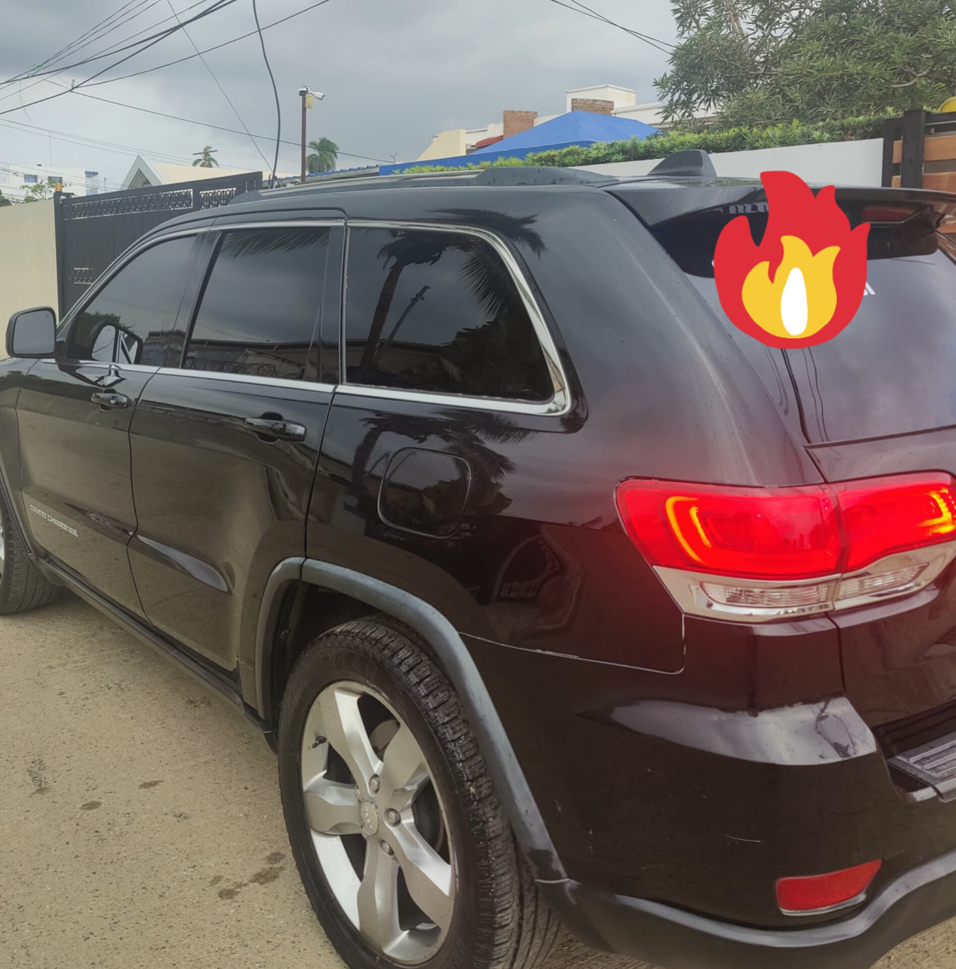 jeepetas y camionetas - jeep grand cherokee laredo 2015 1