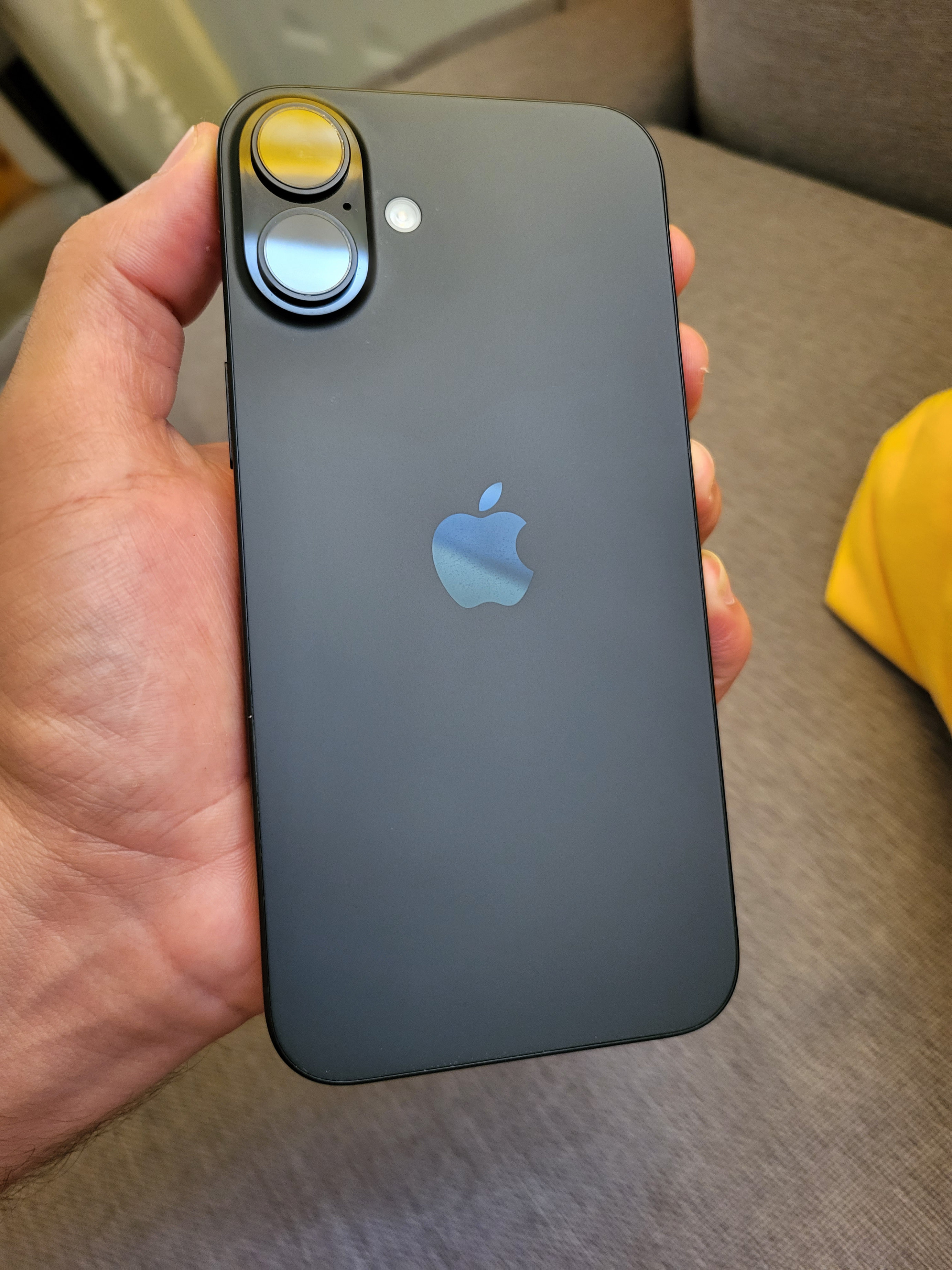 celulares y tabletas - iphone 16Plus instalar sim-físico  0