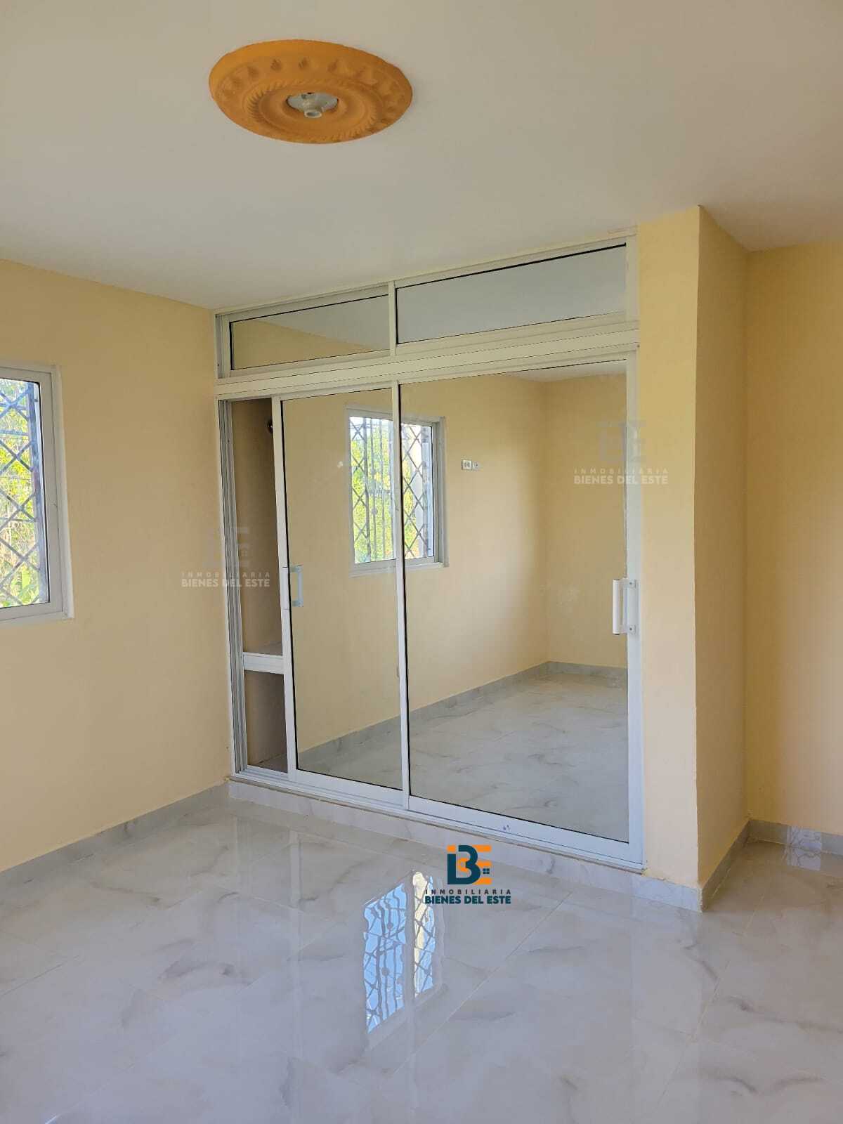 casas - Se Alquila Casa de Tres habitaciones, SPM. 8