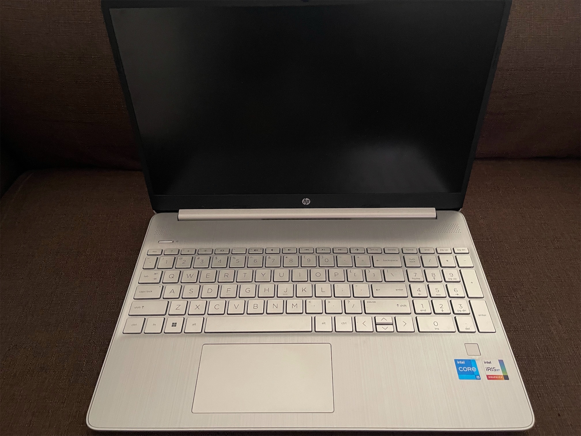 computadoras y laptops - Laptop HP-15 1