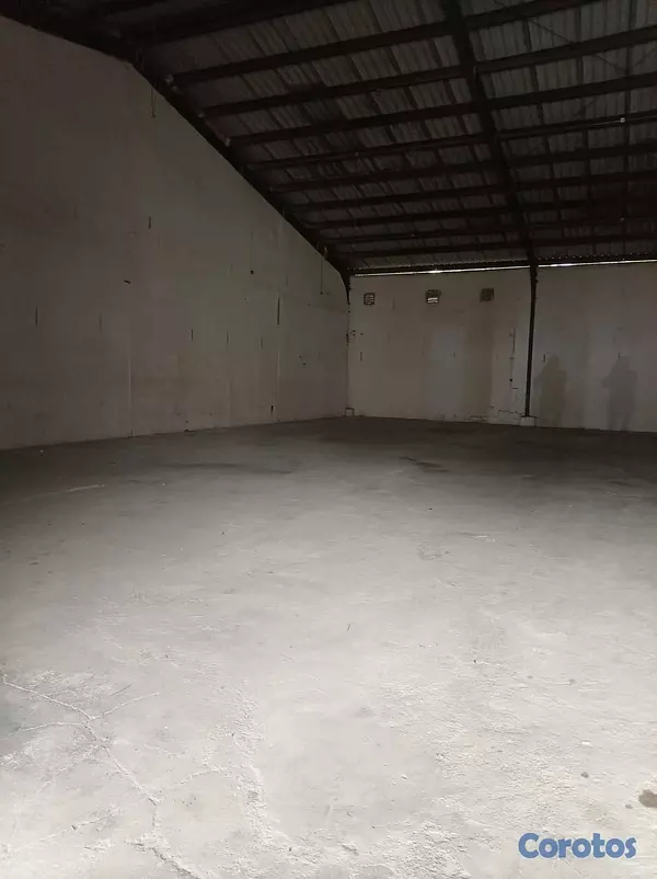 otros inmuebles - Nave Industrial en Santo Domingo  2