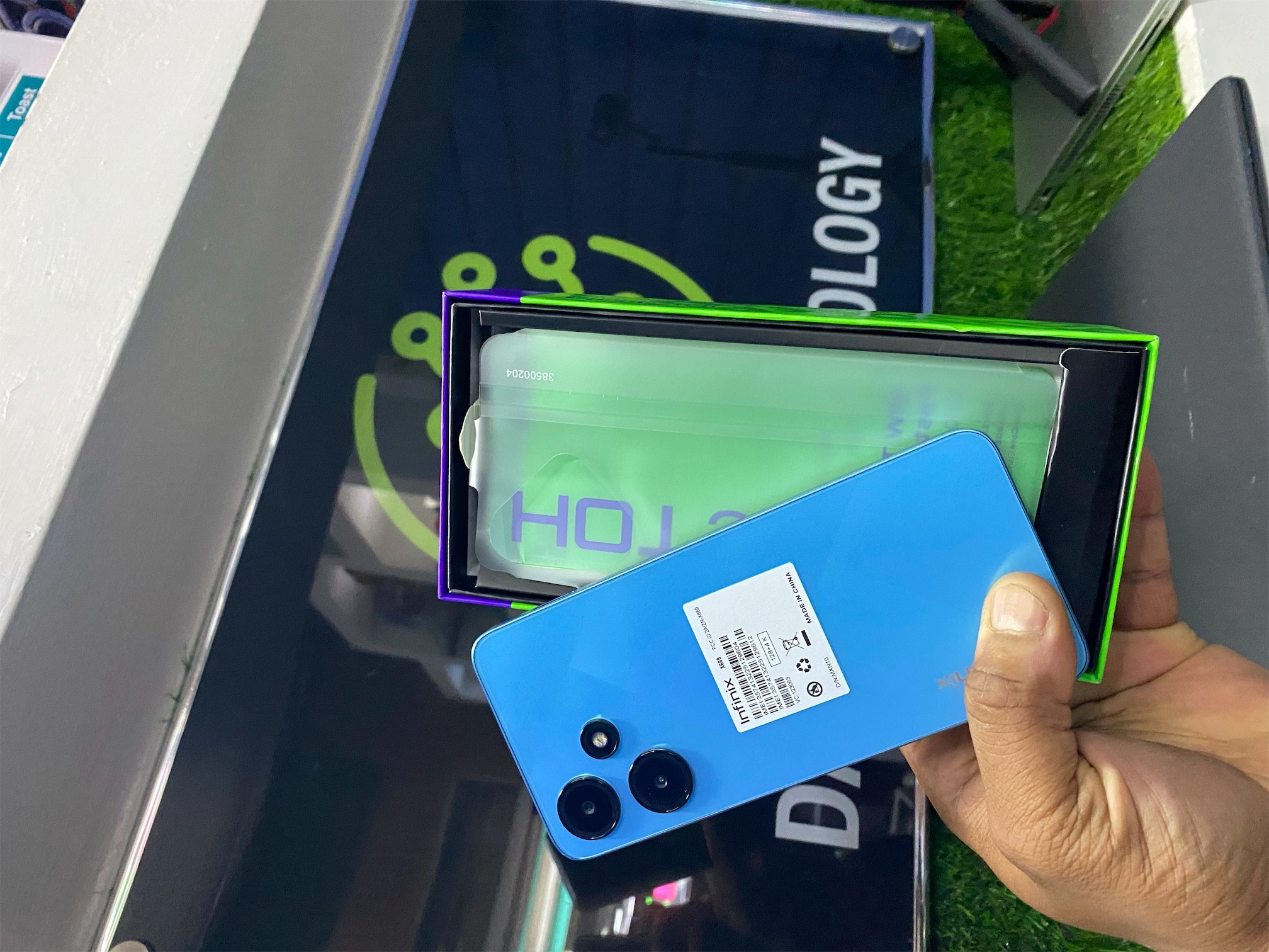 celulares y tabletas - infinix hot 🥵 30i dual sim 128GB  4