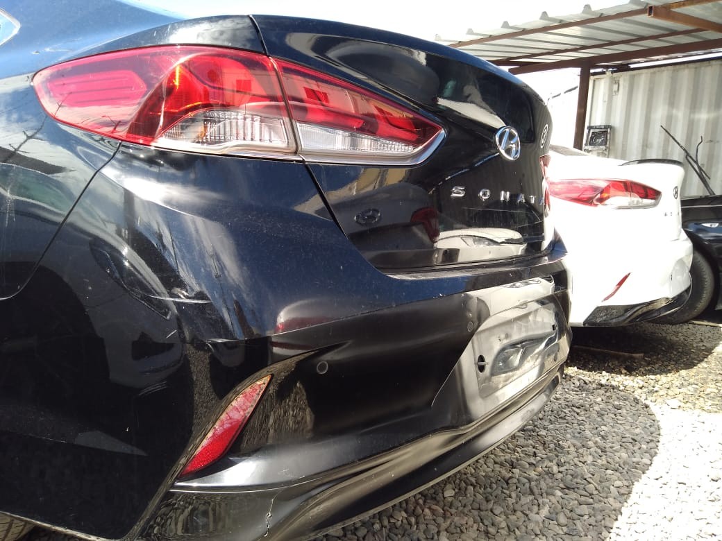 carros - HYUNDAI NEW RISE 2018 NEGRO IMPORTADO 4