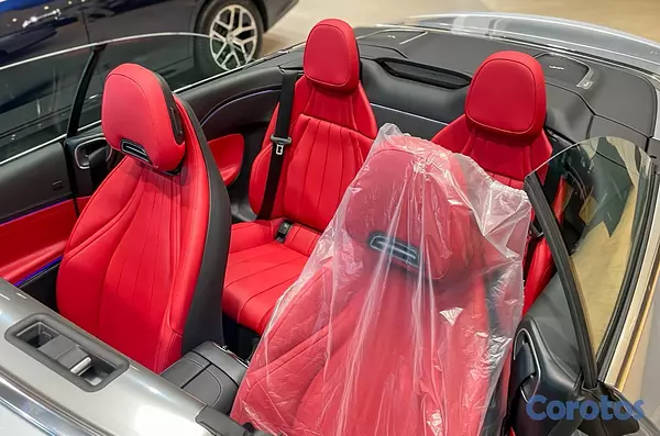 carros - Mercedes-Benz Clase CLE 300 4Matic Cabriolet 2026 14