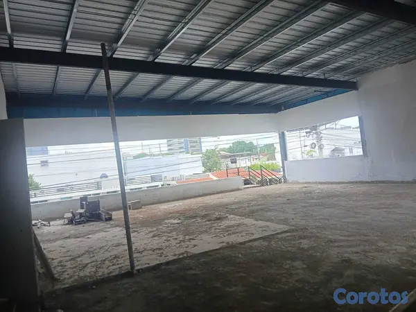 oficinas y locales comerciales - Se Renta Amplio Local Comercial 2do Nivel, Jardine 5