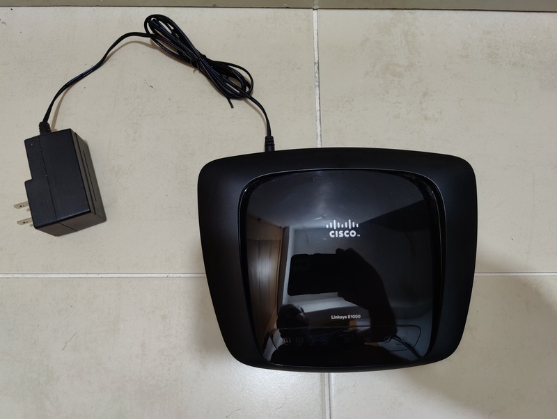 otros electronicos - Router de banda ancha inalámbrico Wifi 5G (Cisco/Linksys E1000)