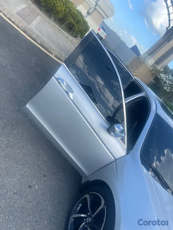 carros - Honda Accord V6 2010 — Excelente condiciones, súper nítido 🔥 5